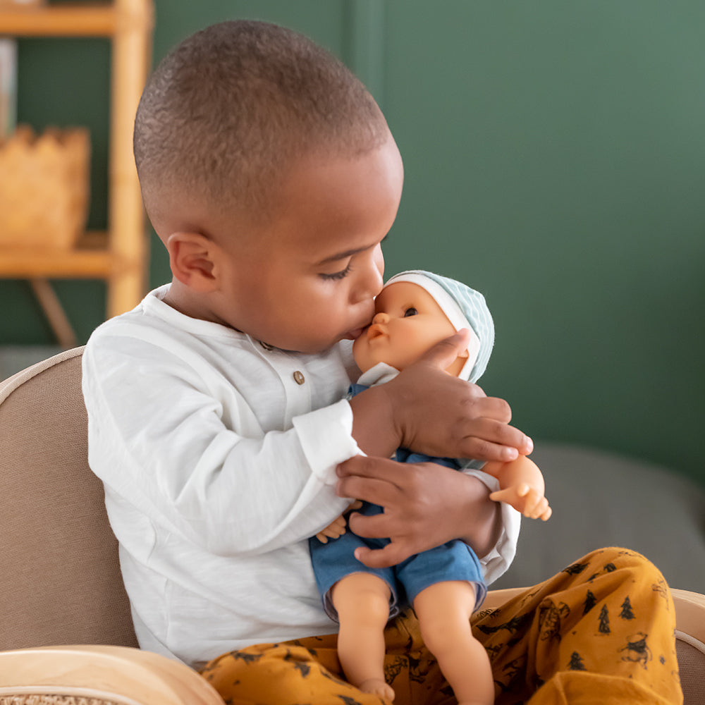 Mon premier Bébé câlin - Maël en salopette (30 cm)