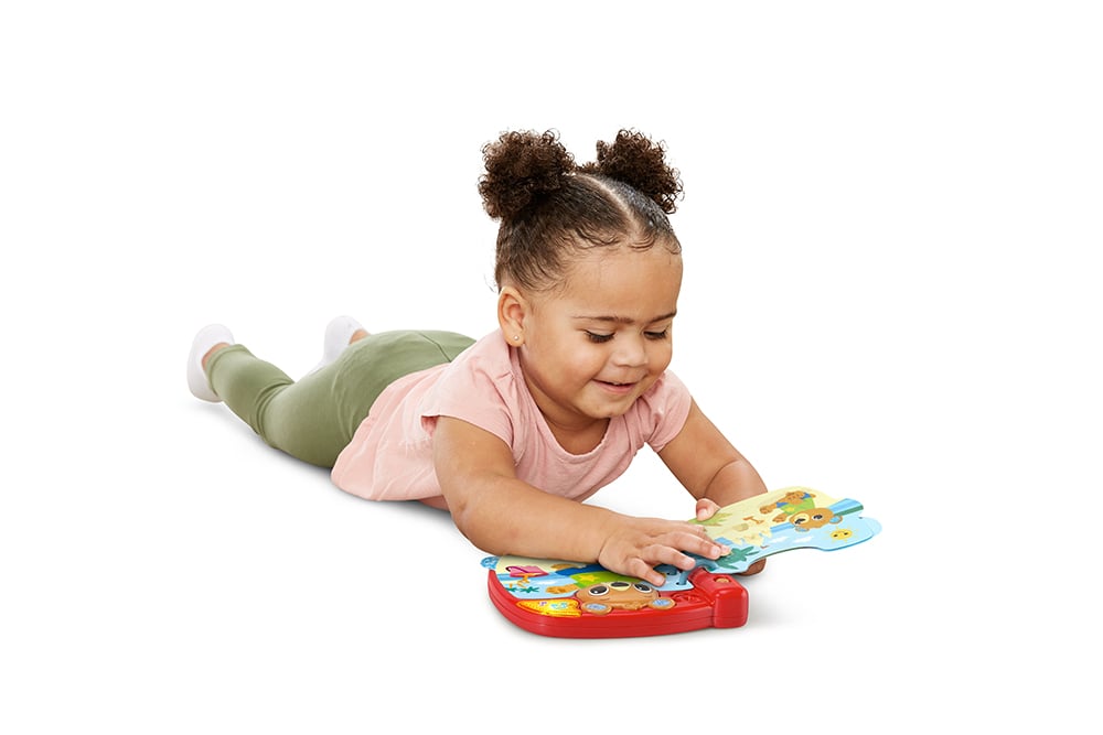 I'm learning to dress myself