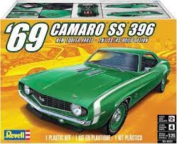 Modèle à coller 69 camaro ss 396 2n1 1/25
