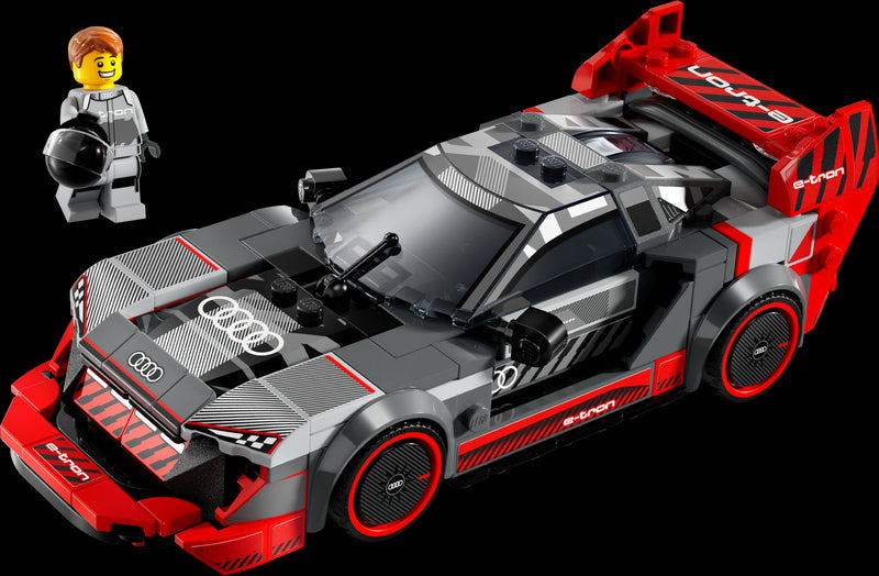 La voiture de course Audi S1 e-tron quattro