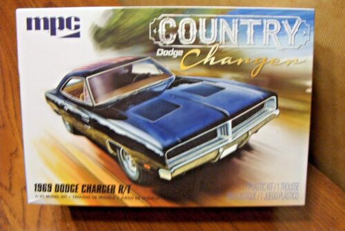MPC Dodge Charger R/T Country