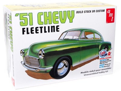 Modèle à coller 51 chevy fleetline 1/25