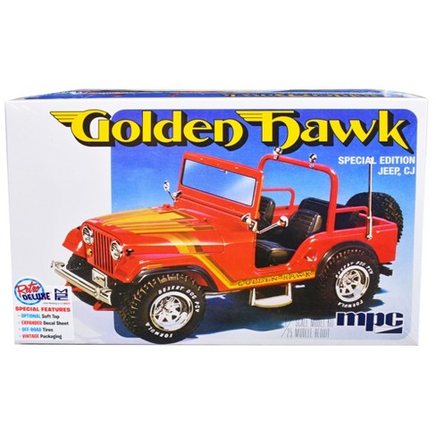 Modèle à coller 81 jeep cj5 golden hawk 1/25