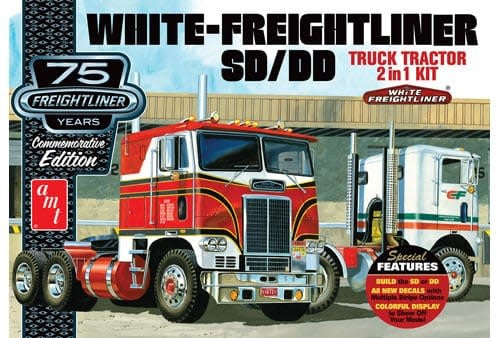 MC White freightliner w/sc/dd cabover 1:25